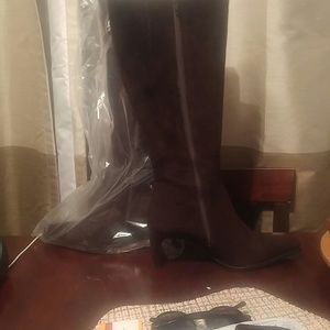 Gianni Bini women's boots
